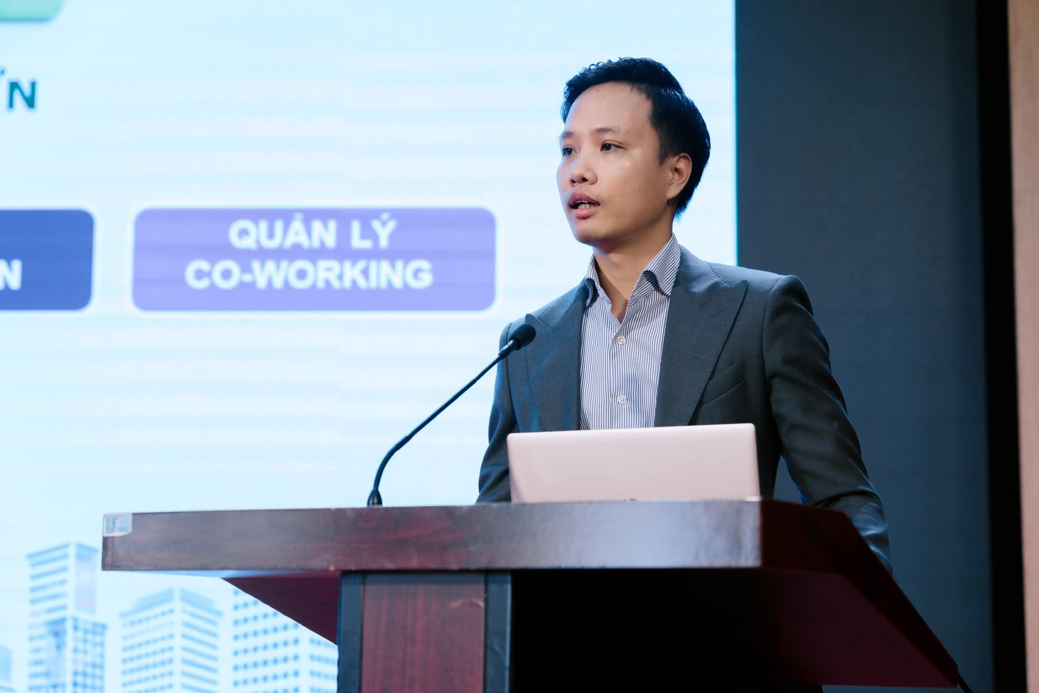 Ông Bùi Anh Giáp